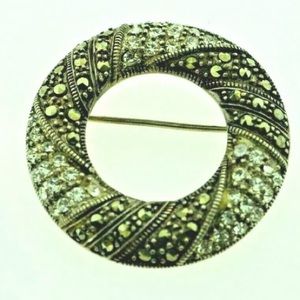 Sterling silver open circle pin brooch